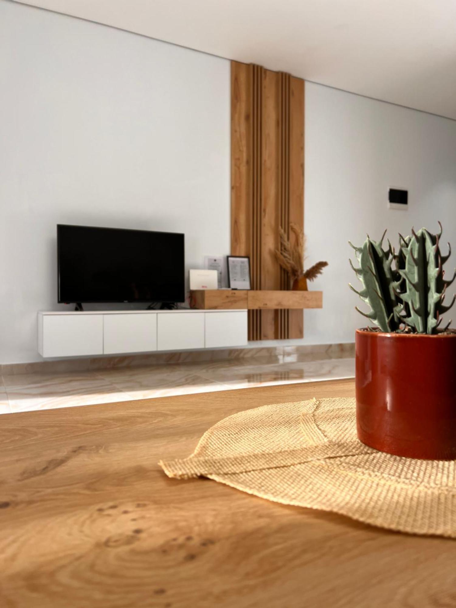Pine Apartments At San Pietro Resort Durres Bagian luar foto